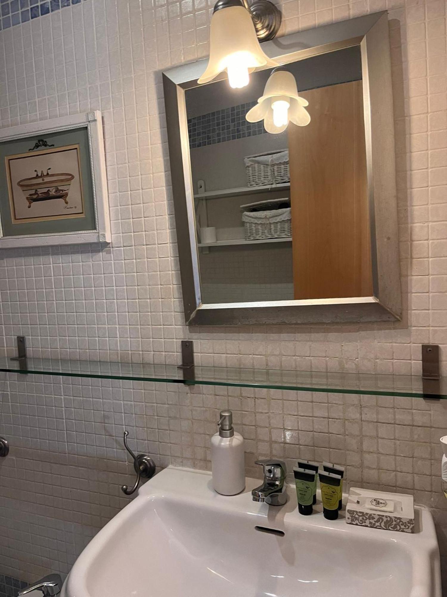 Con Encanto Muy Centrico En Pilatos Ideal Pareja * Séville