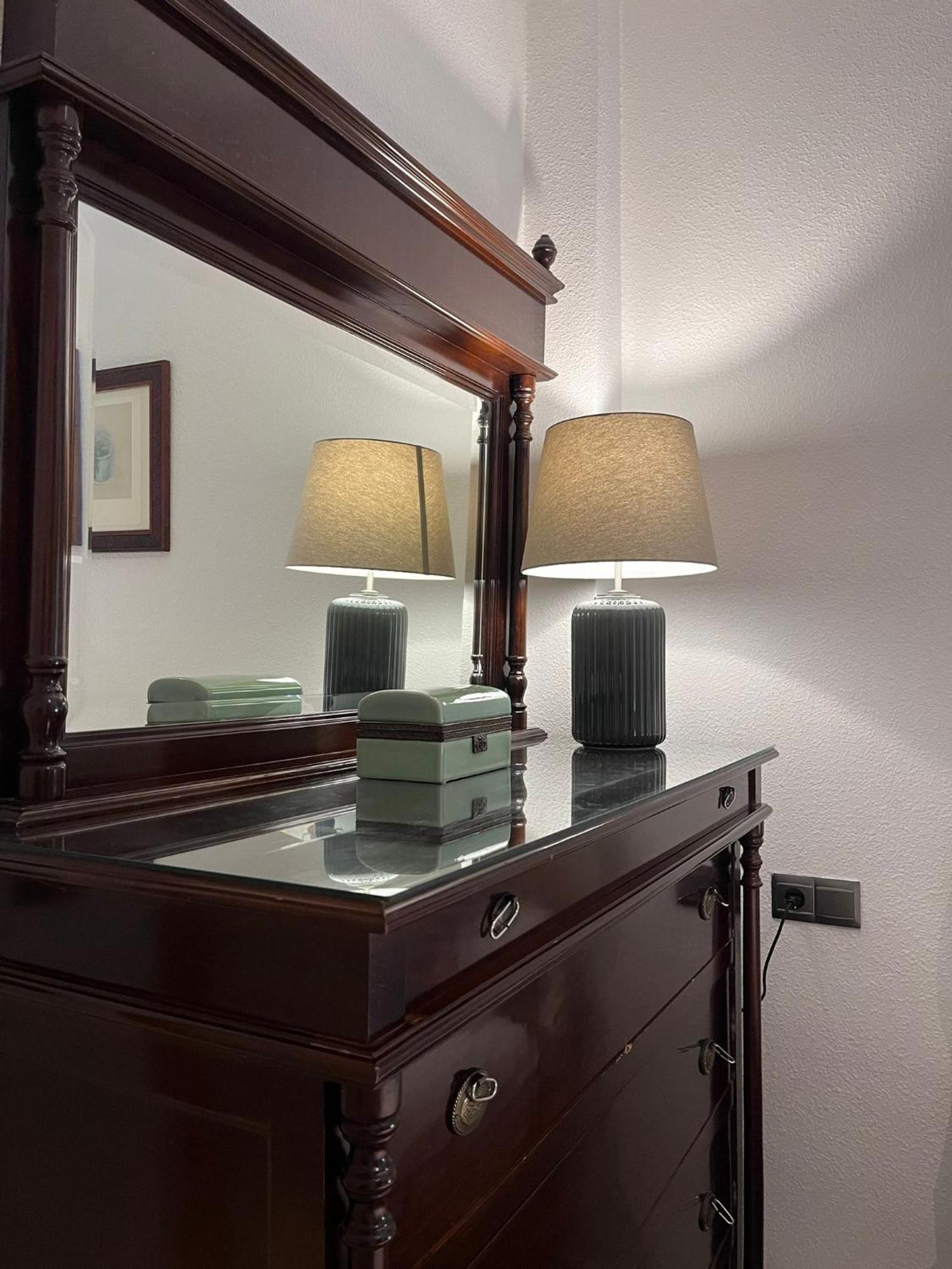 Con Encanto Muy Centrico En Pilatos Ideal Pareja Séville